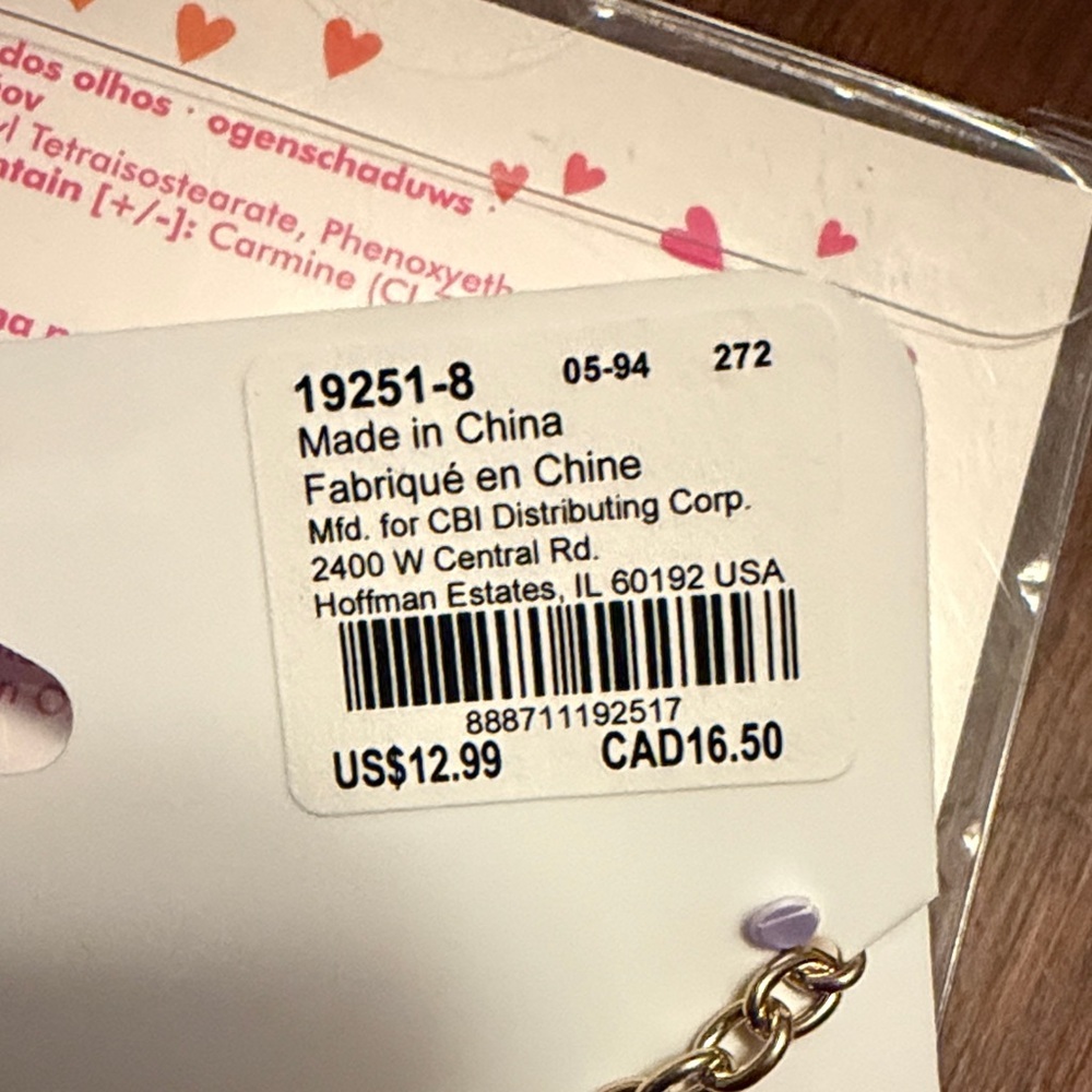 Claire's Red Heart Bag with Accessories Set - Picture 7 of 9